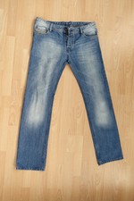 one men Jean's Diesel industry size W34 L36, taille 44