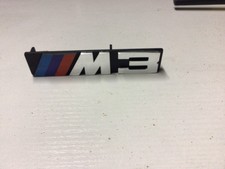 BMW M3 E30 LOGO CALANDRE ORIGINAL EPOQUE 51141934620