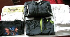 lot vêtements garçon 10 ans ( veste nike / T-shirt/ kimono...)   bon état