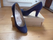 Escarpins à plateforme cuir nubuck bleu marine UNISA Numar 38