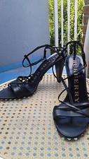 SUPERBES SANDALES ( 39 ) BURBERRY  (+de 350 euros) 