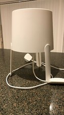 IKEA tvärs de chevet/salon Soft Mood Light Lampe de table blanc