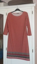 Robe rouge noir blanc Kwoman taille 38