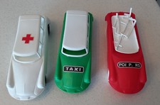 LS ,lot de  Citroën DS en plastique jouet de plage