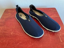 TBS Tennis Femme Légères Mesh Bleu Marine