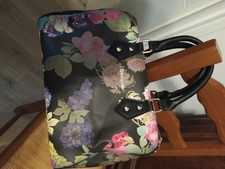 sac DESIGUAL porté main  modèle Les Iris comme neuf