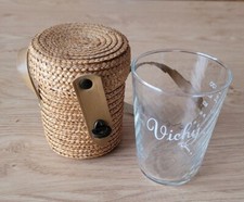 Verre de cure ancien marqué VICHY et son panier