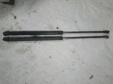 Vérins de coffre VOLKSWAGEN GOLF 4 IV 1.6 100CH