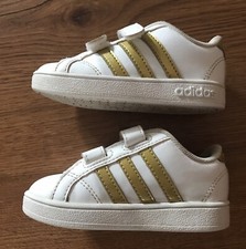ADIDAS Superstar T 22 : CHAUSSURES BASKETS BLANCHES Scratch FILLE TBE