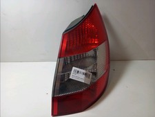 feu arrière droit renault SCENIC II 8200493375 187263