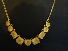 SUPERBE COLLIER DORE "LES NEREIDES" 9 CRISTAUX TAILLES JAUNES/100%NEUF/POCHETTE