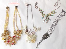 COLLIERS   FANTAISIE FABRICATION ARTISANALE PERLES DIVERSES LOT DE 4