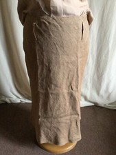 Jupe 100 % lin  RENÉ LÉZARD couleur camel taille 36 comme neuve, achetée 190 €.