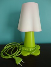 Jolie lampe de chevet design "Fleur" fille IKEA