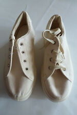 Chaussures en toile femme Neuve Beige T 34