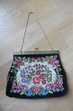 Vintage - Sac à main pochette en petit point de Vienne Autriche broderie fleurs