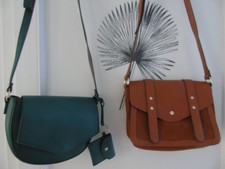 LOT DE 2 SACS MODELE RECENT EN TTBE   MOA ET BOUTIQUE