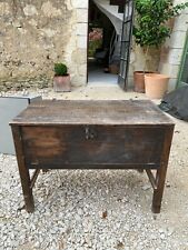 coffre commode en bois brut bon état général 