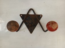 A restaurer Roger Feraud Porte manteau vintage années 50 Metal et bois pur jus 