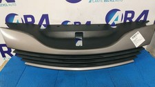  Calandre d'occasion ref.  8200390126 de RENAULT LAGUNA 2 PHASE 1 /R:55511161