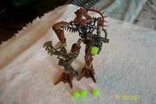 LEGO BIONICLE PIRAKA 8904. AVAK. COMPLET