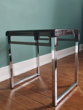 Petite table d appoint / bout de canape Table basse en plexi design vintage