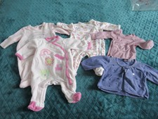 lot de 3 pyjamas velours licorne rose + 1 body + 1 gilet Taille 1 mois orchestra