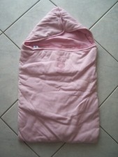 Joli nid d'ange Rose milleraies de PETIT BATEAU en très bon état