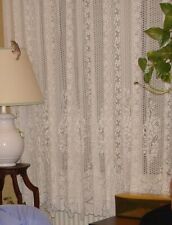 LOT DE 3 RIDEAUX DENTELLE, 2 TENTURES AVEC EMBRASES, 2 PETITS RIDEAUX DE CUISINE