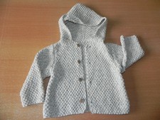 Gilet à capuche  bébé  6-9 mois