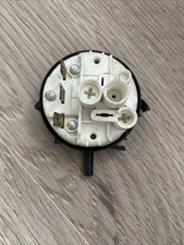 Plat/glasswasher Pressostat