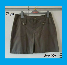Belle jupe kaki NOT YET, d'été taille 40/42 
