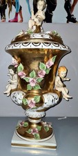 Grand vase Médicis chérubin/putti en porcelaine italienne 20éme siècle 