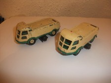               LOT   2  miniatures  BALAYEUSE  LMV  DINKY  TOYS   MECCANO   596