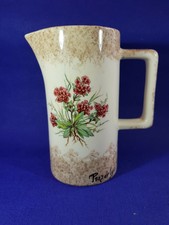 Petit pot à lait Pichet fleurs Praz de lys taninges code DB111