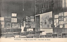 CPA 59 ROUBAIX COLLEGE DE JEUNES FILLES UNE SALLE DE DESSIN
