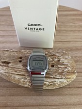 ⌚ Montre Femme Casio Digitale LA670WE Bracelet Acier Inoxydable Boite + Notice