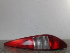 Feu arriere principal droit (feux) FORD MONDEO 2 BREAK 2.0i - 16V /R:50589852
