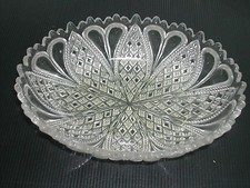 * PLAT CREUX OVALE EN VERRE