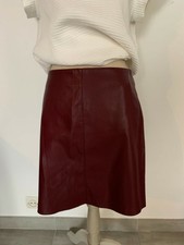 Jupe courte bordeaux en simili cuir Marque Promod