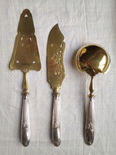 Ensemble de 3 couverts à desserts en argent dans leurs coffrets d'origine