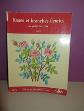 Livre Roses et branches fleuries au point de croix