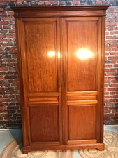 Armoire en noyer