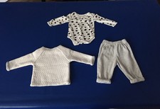 Lot 3 pièces body / pyjama bébé garçon 6 mois très bon état