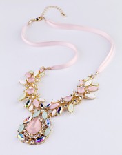 Collier Pendantif Goutte Rose Cristal Ribbon Moderne Original Mariage ZR 1