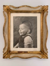 PHOTO DE BEBE 1950 CADRE CERUSE DORE DECORATIVE SIGNE CHAMS A IDENTIFIER G2288