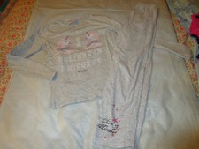 pyjama gris  12 ans:pantalon + haut à motif licornes
