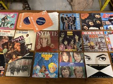 Lot de 45t 45 Tours Kiss The Beatles Abba Michael Jackson Disque Claude François