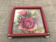 Pretty Vintage Art Deco Rose Rouge Théière stand avec bakélite BUN pieds