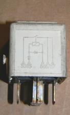 BMW E28 E30 E31 E32 E34 E36 E38 E39 E53 325e 325i 528e 535i 735i 840Ci X5 Relais